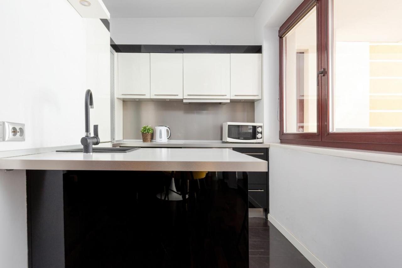 Residence On Wspolna Str. Apartment Warsaw By Renters Exteriör bild